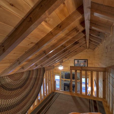Knotty Pines Pet-Friendly Gas Fireplace Plus A Firepit Cherry Log Extérieur photo